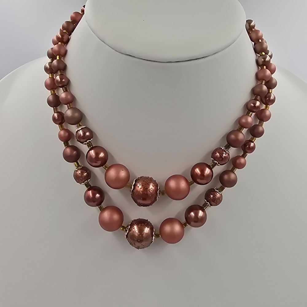 Vintage Japan Double Strand Necklace Faux Rose Pearl Filigree Cap Gold Tone 16 - Picture 2 of 7